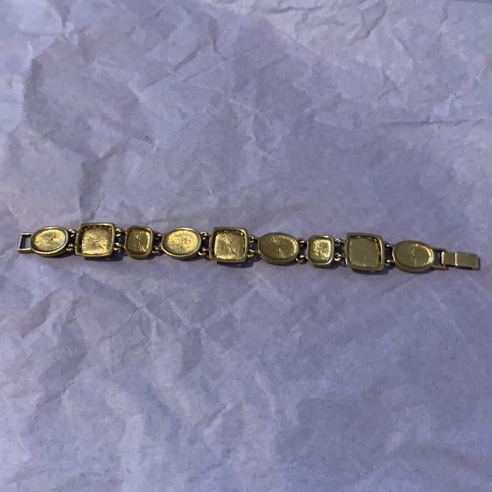 5/$30 Vintage Bracelet - Picture 5 of 8